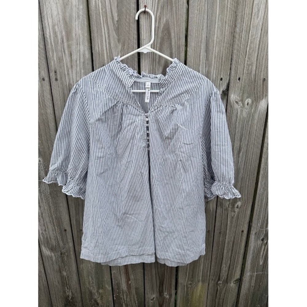 Cottagecore Coastal Belle + Isle Torrid Blouse 2 Blue White Striped Ruffle Top